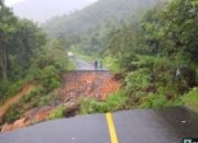 Tapanuli Tengah Terisolasi 4 Hari Akibat Banjir dan Longsor, 57 Titik Jalan Terputus