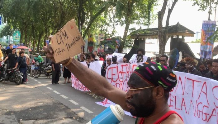 Mahasiswa Papua di Sumut Desak Penarikan Militer dari Tanah Cenderawasih