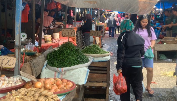 Harga Bahan Pokok Turun di Medan Akhir Pekan, Cabai Merah Merosot Hingga Rp 38.000/kg