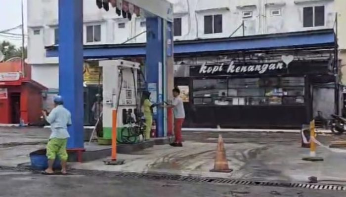 Polda Sumut Cek SPBU Medan saat BBM Langka Imbas Banjir