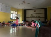 Banjir Surut, Warga Sei Mati Masih Bertahan di Pengungsian karena Faktor Kesehatan