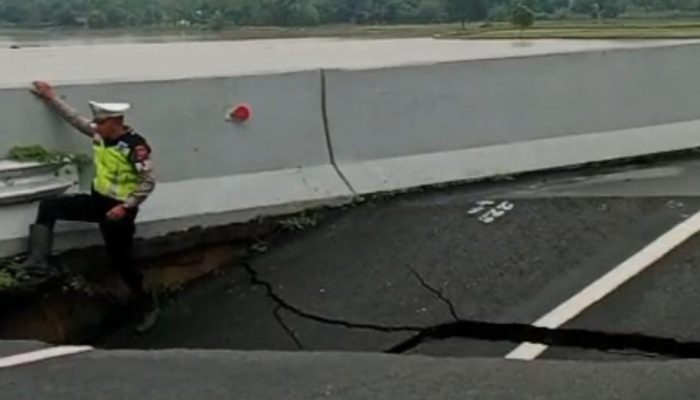 Tol MKTT Amblas, Lalin Dialihkan dan Contraflow Diterapkan di Tanjung Morawa