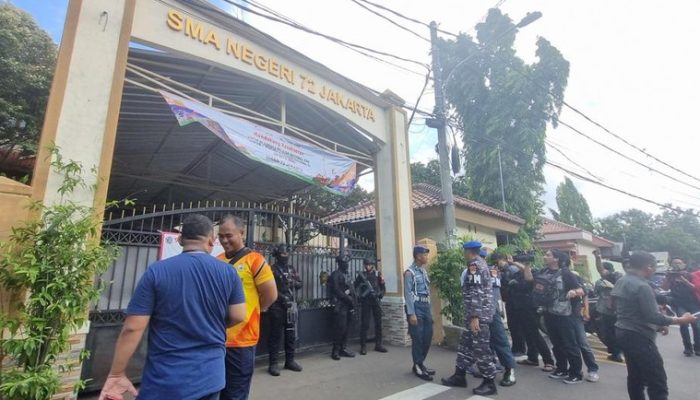 Ledakan Bom di SMA 72 Jakarta Saat Salat Jumat, Penjaga Kantin Saksi Momen Mencekam