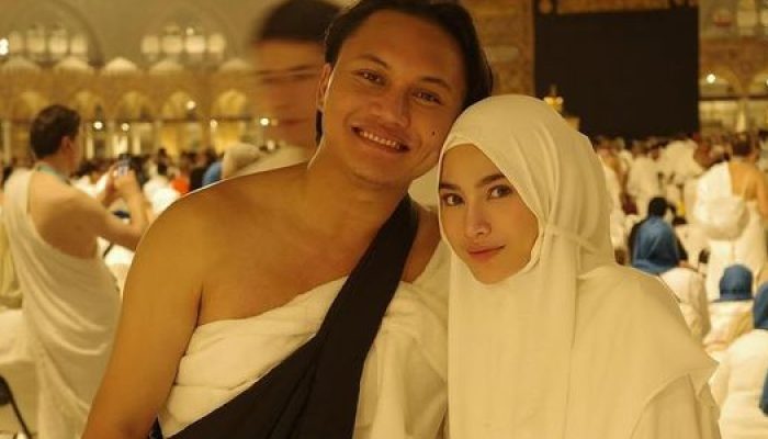 Mahalini Cerita Pengalaman Spiritual Mengharukan Saat Umrah Bersama Rizky Febian