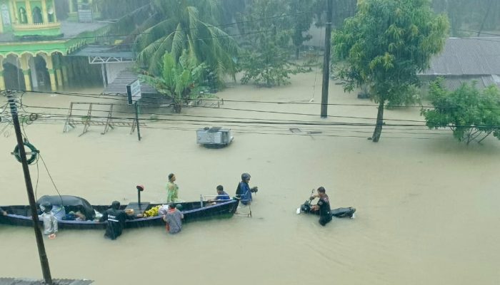 BREAKING NEWS: Kota Medan Terendam Banjir, Kelurahan Setempat Masih Tutup Mata