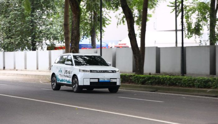 GJAW 2025 Makin Semarak, Ratusan Mobil dan Motor Bisa Dijajal Langsung di ICE BSD