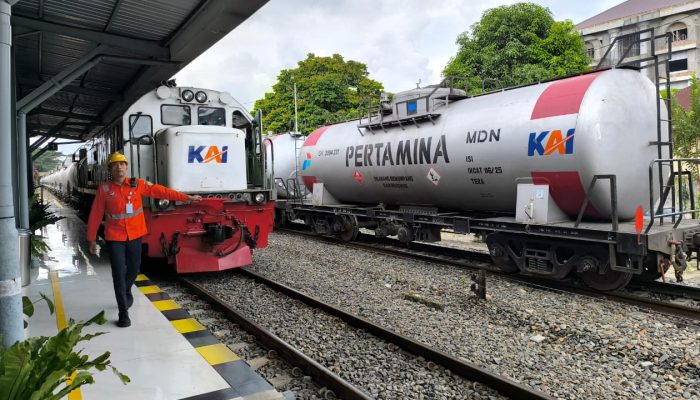 KAI Genjot Angkutan BBM di Sumut, Distribusi Energi Naik 43% Jelang Libur Tahun Baru