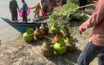 Nelayan Kuala Serapuh