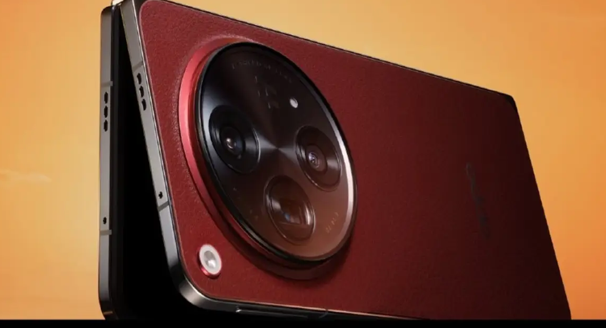 Oppo Find N6 ponsel lipat premium dengan layar 8,12 inci AMOLED LTPO, kamera telefoto 200 MP, dan baterai besar mendekati 6.000 mAh, berdasarkan bocoran Digital Chat Station.