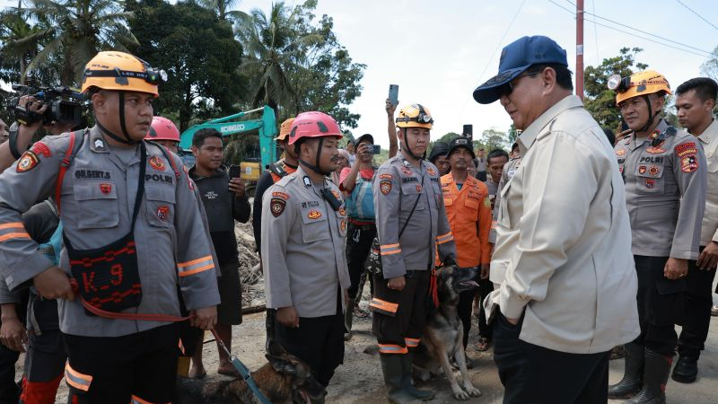 Prabowo sapa polisi K-9