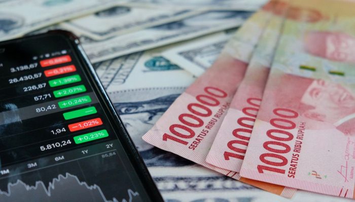 Analis Pasar: Rupiah Spot akan Bergerak Fluktuatif Bergerak Rentang Rp16.620–Rp16.640 Per Dolar AS