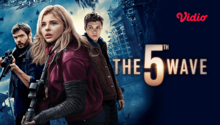 Sinopsis Film The 5th Wave: Kisah Alien Menghancurkan Bumi Tayang di Bioskop Trans TV Malam Ini