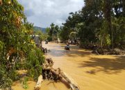 Warga Sibolga terisolir