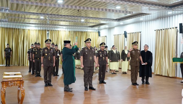 Kejati Sumut Lantik Asintel dan Kajari Tebing Tinggi, Tekankan Penegakan Hukum Modern dan Humanis