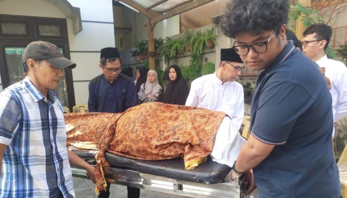 Dosen Guru Besar USU Tewas Ditusuk Anak Kandung, Pelaku Mahasiswa Semester Dua