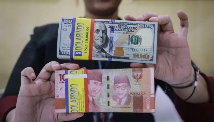 Analis Pasar: Rupiah Spot akan Bergerak di Kisaran Rp16.550-Rp16.700 Per Dolar AS