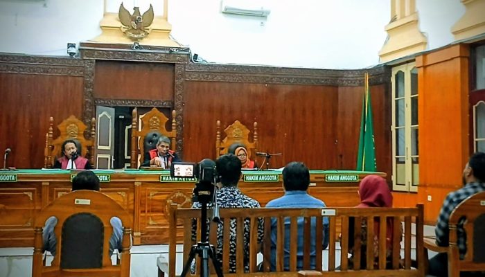 Hakim Tipikor Medan Tegur Keras Saksi Korupsi Proyek Jalan Sumut: Jangan Terima Uang Kontraktor Lagi