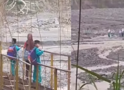 Miris! Anak-anak Sekolah di Aceh Tengah Terpaksa Meniti Jembatan Rusak Demi Bersekolah