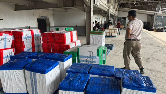 Karantina Sumut Gagalkan Pengiriman Ratusan Kilogram Sarang Burung Walet ke Vietnam