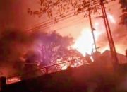 pabrik sandal swallow terbakar