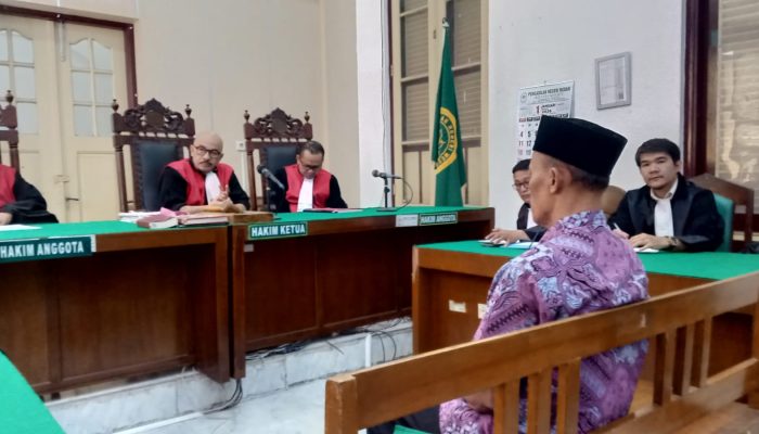 Korupsi Dana BOS dan SPP SMKN 1 Pancur Batu, Eks Kepsek Tukimin Dituntut 2 Tahun Penjara