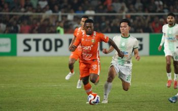 PSMS Medan vs Persiraja