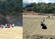 Demi Warga Terisolasi, Nakes Aceh Tengah Bertaruh Nyawa Seberangi Sungai Deras