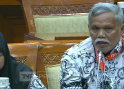 Guru Honorer Muaro Jambi Jadi Tersangka Usai Menertibkan Murid, DPR Minta Perkara Dihentikan