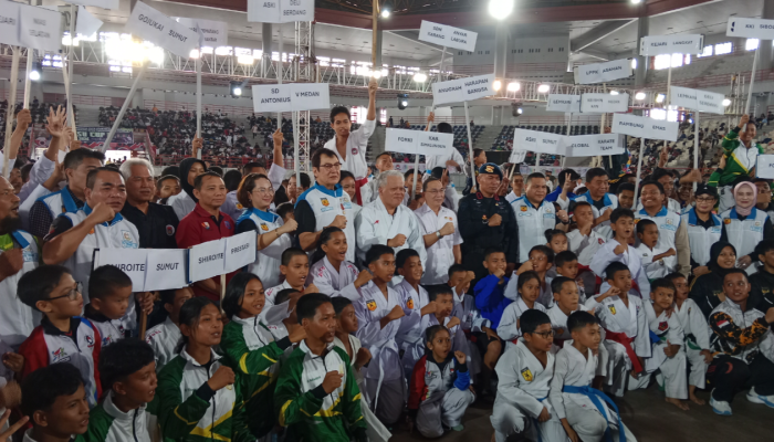 Kajati Sumut Buka Kejuaraan Karate Kajatisu Cup II 2026, Ratusan Atlet Ramaikan GOR Pancing