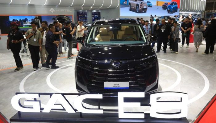 GAC Aion Resmi Luncurkan MPV Premium E8 di IIMS 2026, Usung Kenyamanan Masa Depan