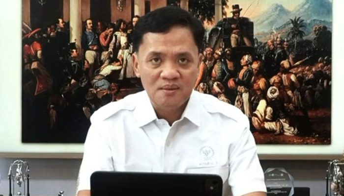 Ketua Komisi III DPR Soroti Kasus Guru Honorer Probolinggo Jadi Tersangka karena Rangkap Jabatan