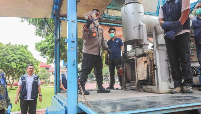 Polda Sumut Musnahkan 161 Kg Sabu dan 435 Kg Ganja