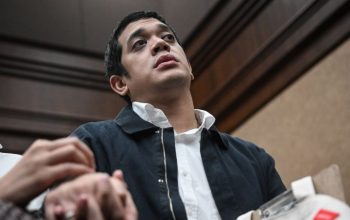 Kerry Andrianto Riza dituntut 18 tahun