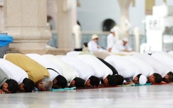 Khutbah Jumat 27 Februari 2026 : Berburu Ampunan, Rahmat, dan Surga di Bulan Puasa