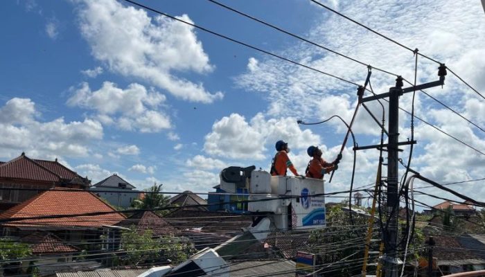 Listrik Bali Sempat Padam, PLN Sebut Gangguan Transmisi Jawa-Bali