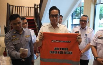 Rico Waas Batalkan Tarif Parkir Peninggalan Bobby, Kini Resmi Terbitkan Perwal Nomor 9 Tahun 2026