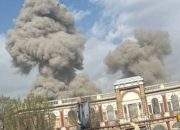 Tujuh Roket Hantam Teheran, Dekat Kediaman Ayatollah Khamenei dan Istana Presiden