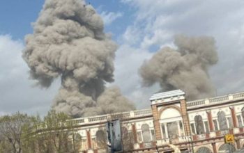 Tujuh Roket Hantam Teheran, Dekat Kediaman Ayatollah Khamenei dan Istana Presiden