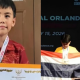 Siswa SD Bandung juara dunia Neo Science Olympiad 2025 Natanael Wiraatmaja memegang medali dan piagam penghargaan di ajang internasional Orlando 2025.
