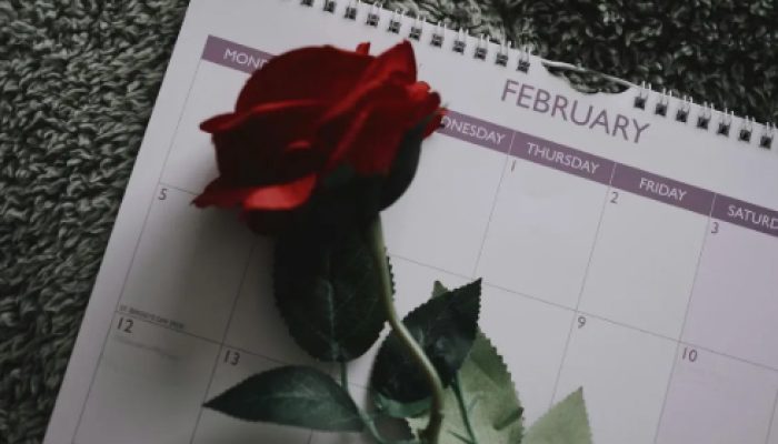 Malam Jumat Legi Malam Ini, Cek Weton Kalender Jawa 13 Februari 2026