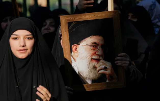 Khamenei Tewas