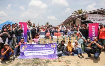 Karyawan XLSMART Berbagi Berkah Ramadan dan Lebaran untuk Aceh Tamiang