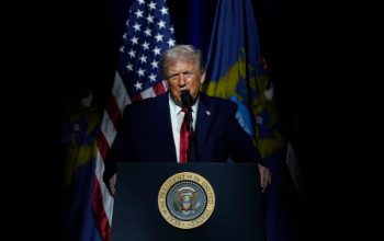 Trump Bentak Netanyahu