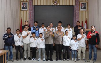 Kapolres Humbahas Beri Motivasi, Atlet Karate ASKI Siap Berlaga di Dua Kejuaraan Bergengsi