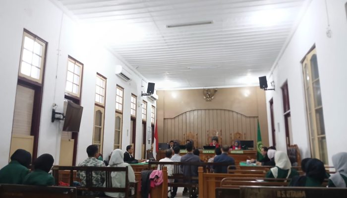 Sidang Korupsi Proyek Jalan Batubara Rp 6 Miliar Digelar di Tipikor Medan, 12 Terdakwa Duduk di Kursi Pesakitan