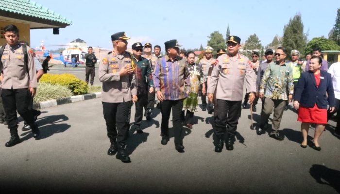 Kapolda Sumut Tinjau Operasi Ketupat Toba 2026 di Berastagi, Pastikan Pengamanan Arus Balik Maksimal