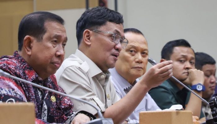 Komisi III DPR Bentuk Panja Kasus Penyiraman Air Keras Andrie Yunus, Dorong Sinergi Polri-TNI