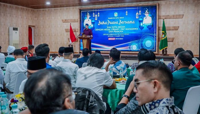 Buka Puasa Bersama Insan Media dan Ormas, Rico Waas Ajak Perkuat Persatuan dan Soliditas Kota Medan