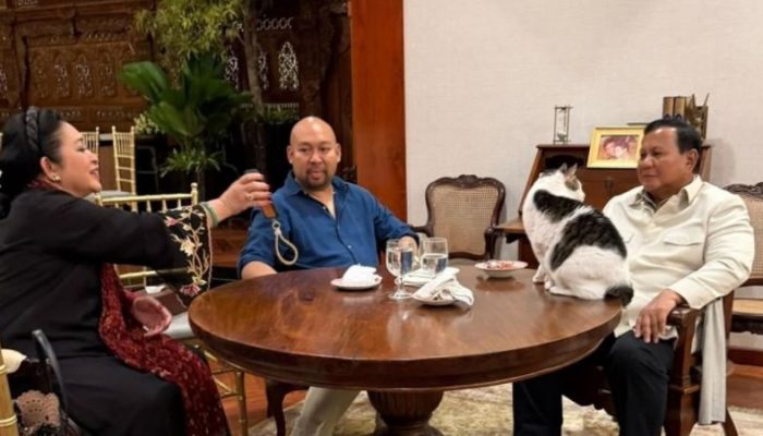 Momen Hangat Prabowo Bersama Keluarga di Akhir Ramadan 2026 Jadi Sorotan