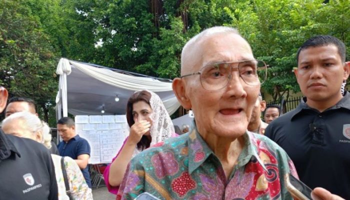 Kabar Duka, Wapres Ke-6 RI Try Sutrisno Wafat di RSPAD Gatot Soebroto